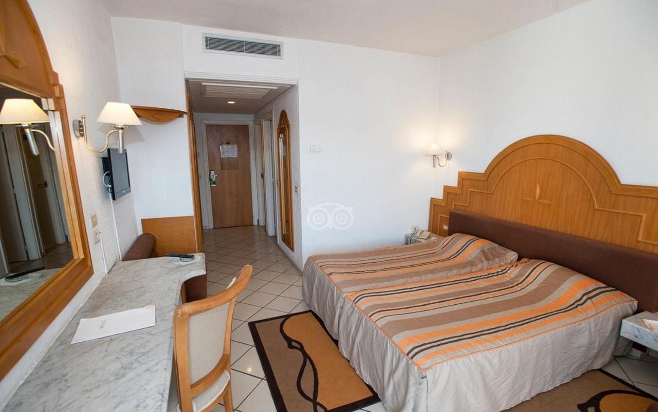 Riviera Hotel - Family Only พอร์ตเอลกานตาอุย ภายนอก รูปภาพ
