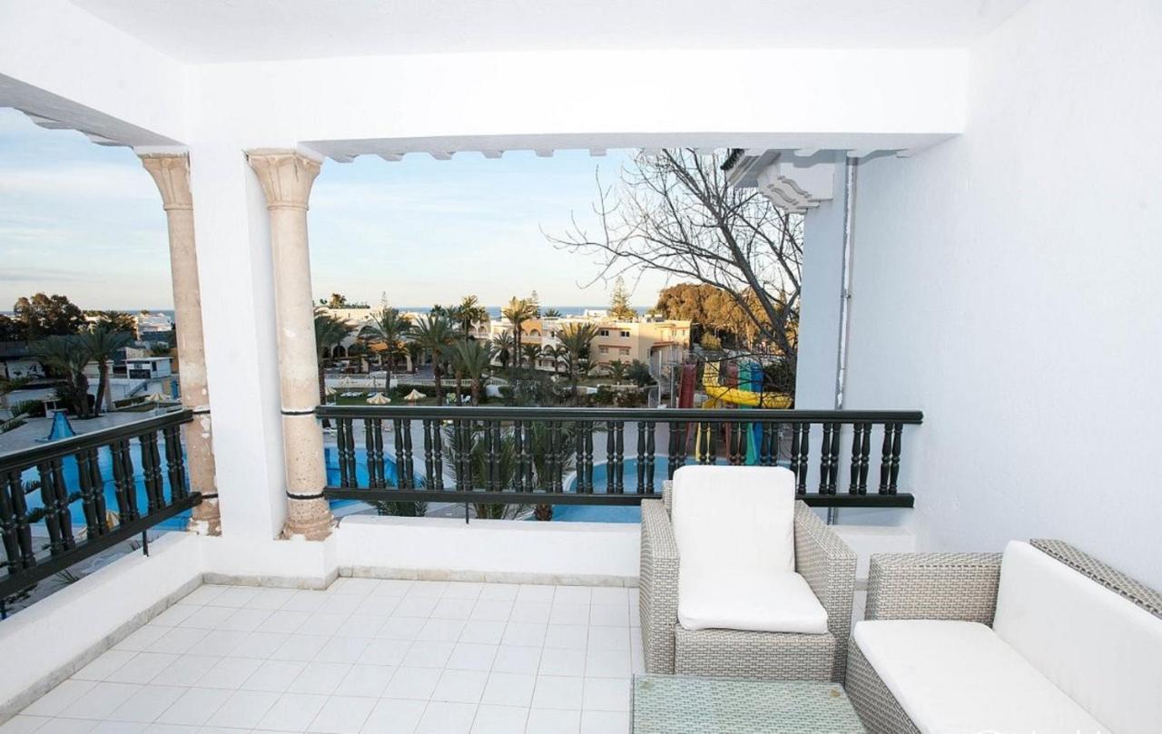 Riviera Hotel - Family Only พอร์ตเอลกานตาอุย ภายนอก รูปภาพ